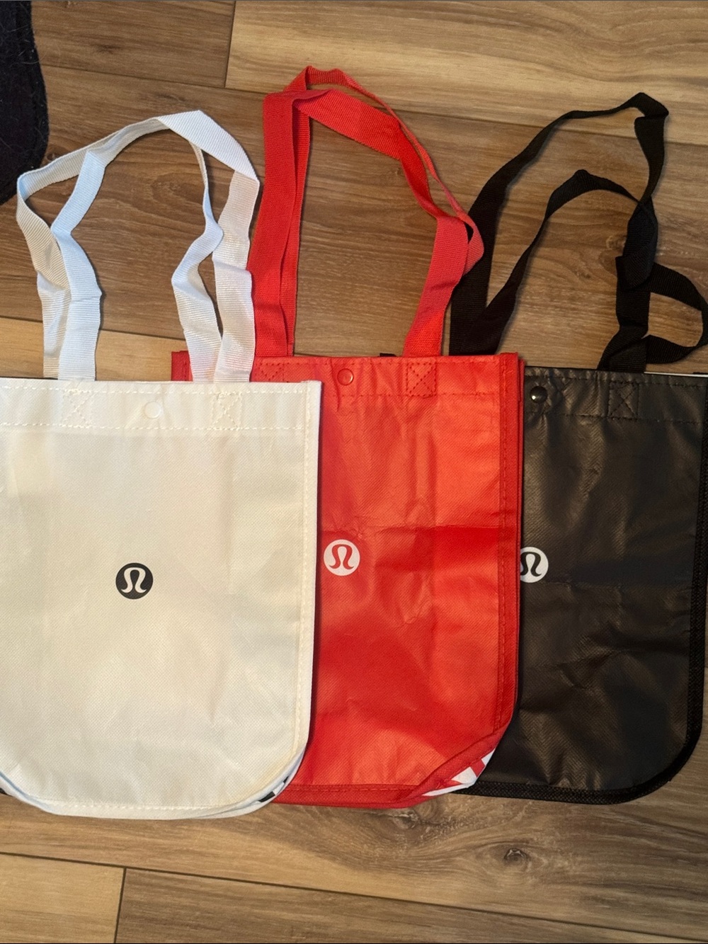 Lululemon 3 piece Reusable shopping  Bags - White, Red, Black - Picture 4 of 6